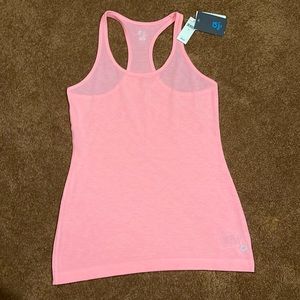 NWT. Woman’s pink GapFit tank top. Size S.